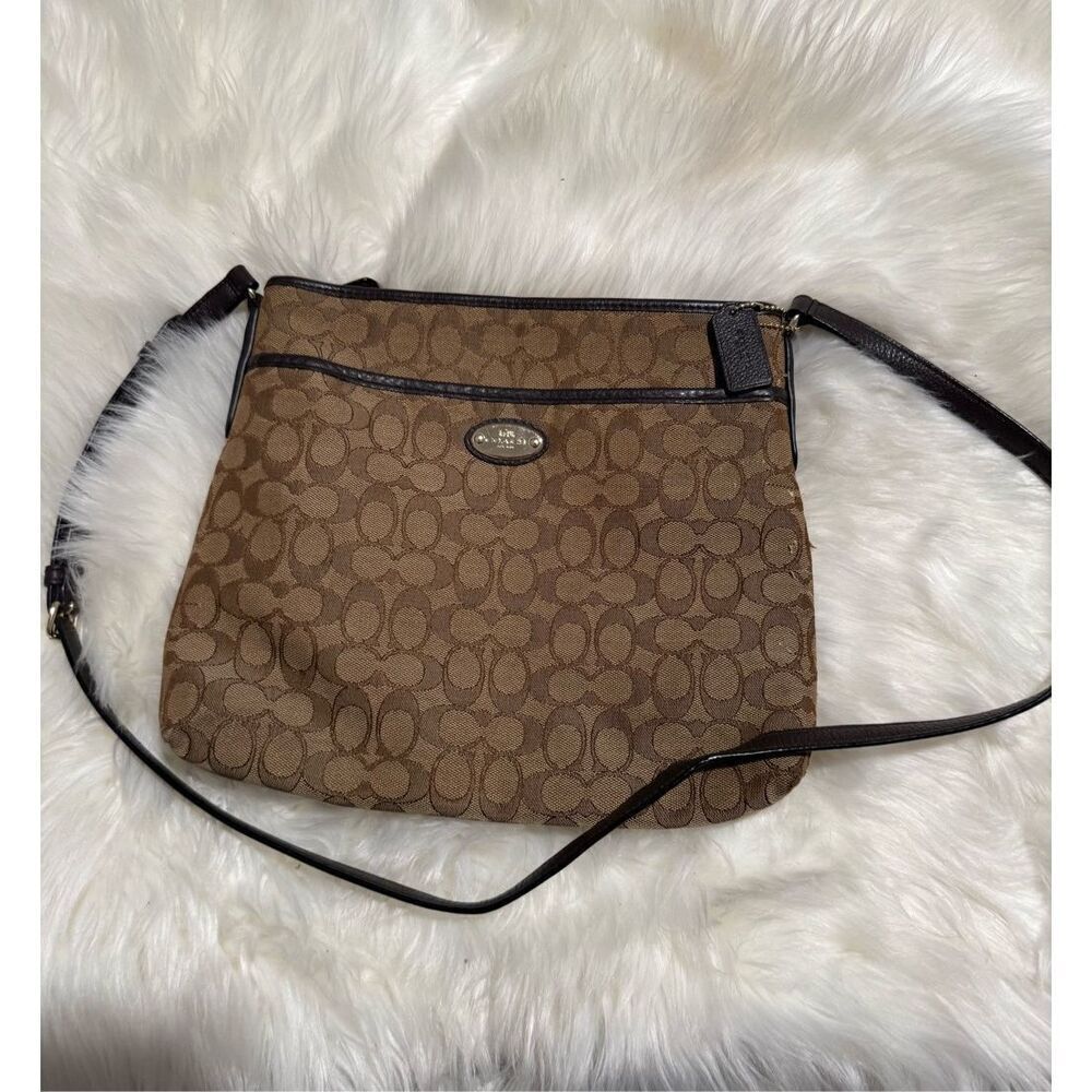 Coach Crossbody file bag adjustable strap signature bag